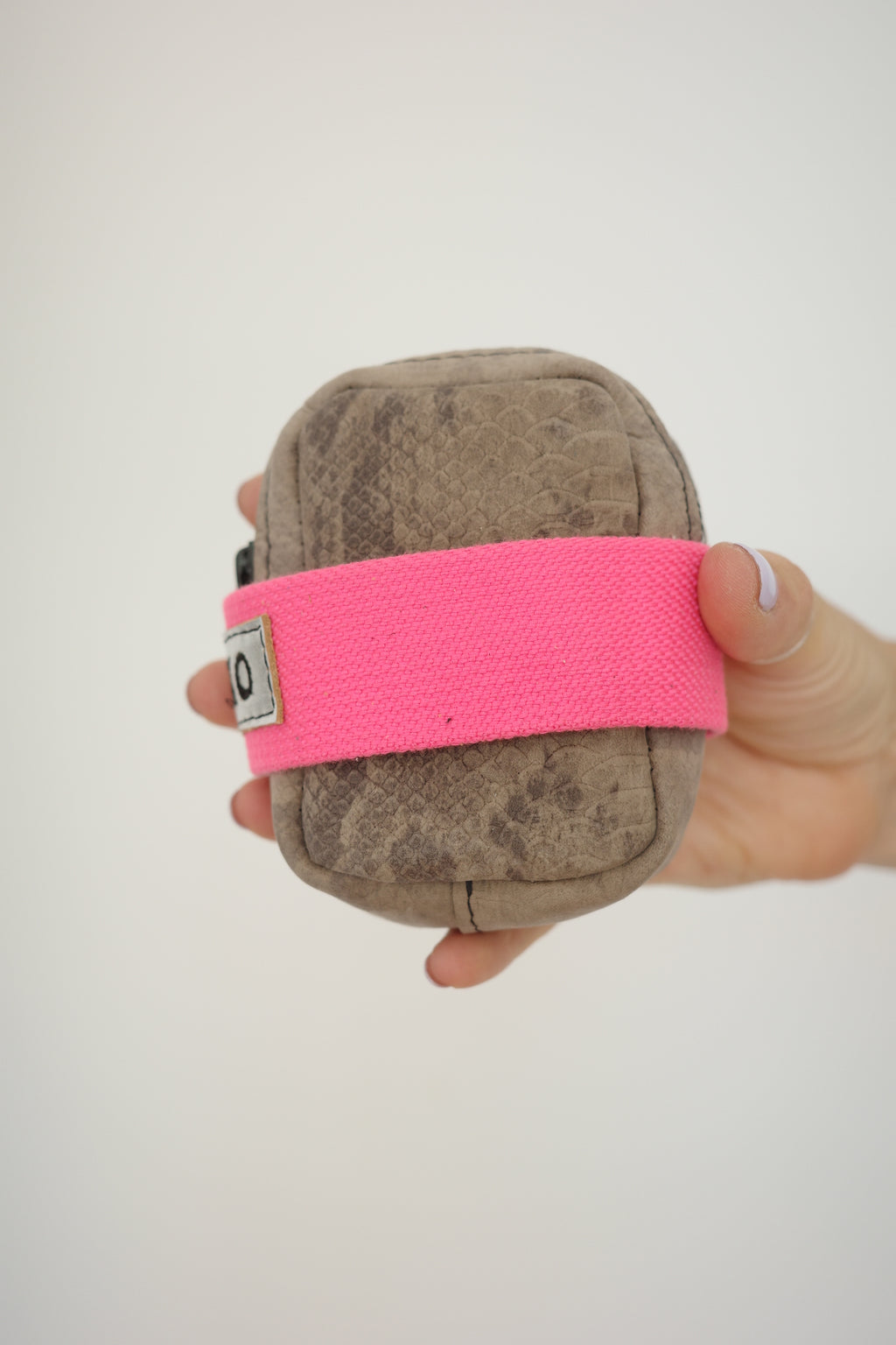 Saddle bag Brown Snake + Pink strap